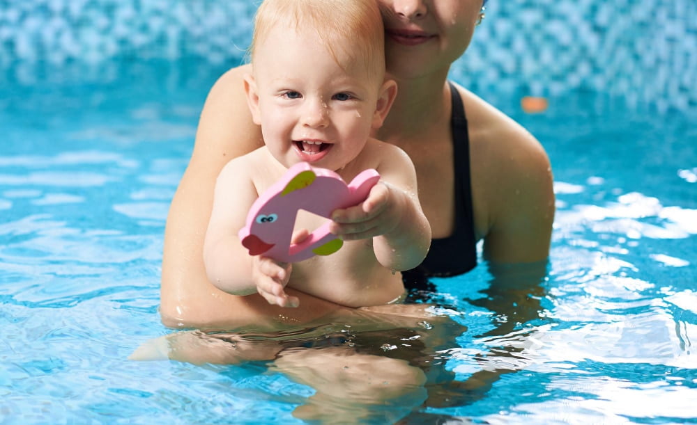 when to start swimming lessons