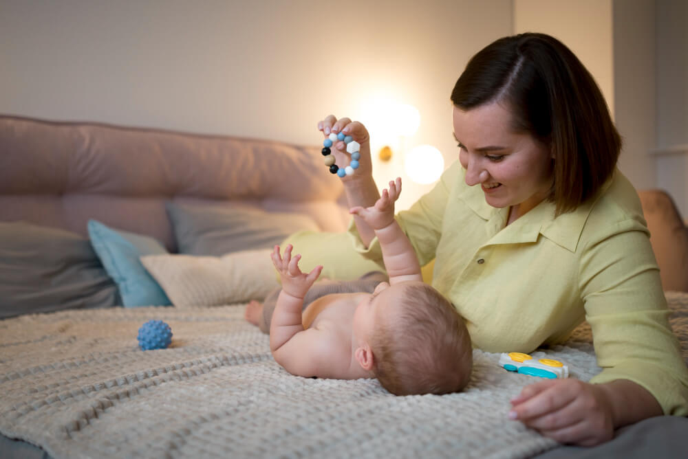 signs of autism in newborn infants